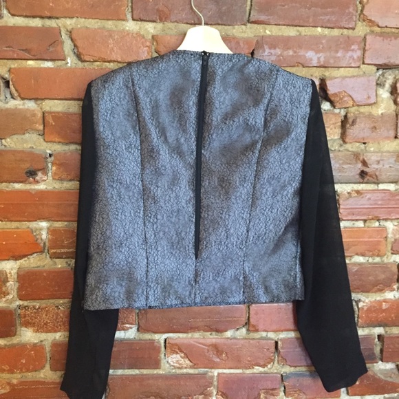 Kathy Cole Colorblock blouse with lace overlay - Picture 2 of 3